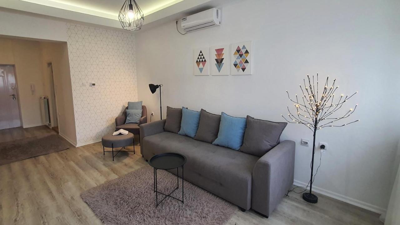 Apartments Spring Cacak Ngoại thất bức ảnh