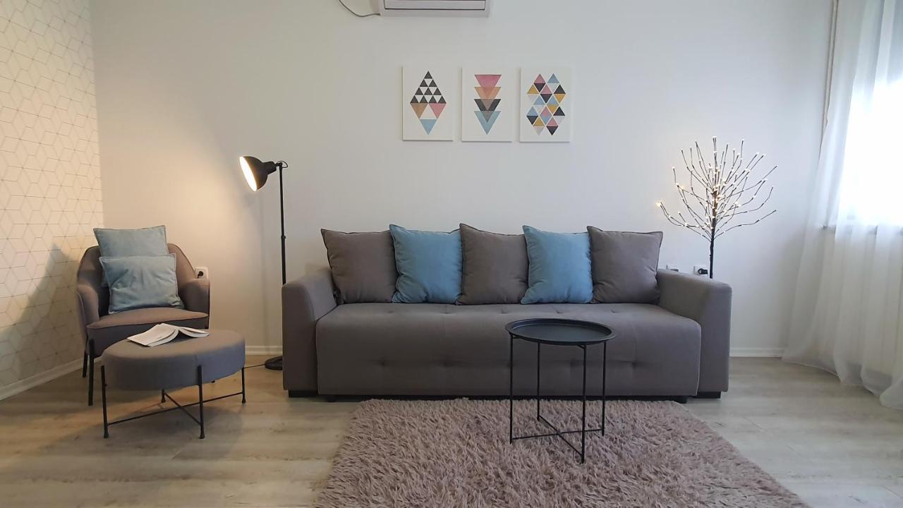 Apartments Spring Cacak Ngoại thất bức ảnh