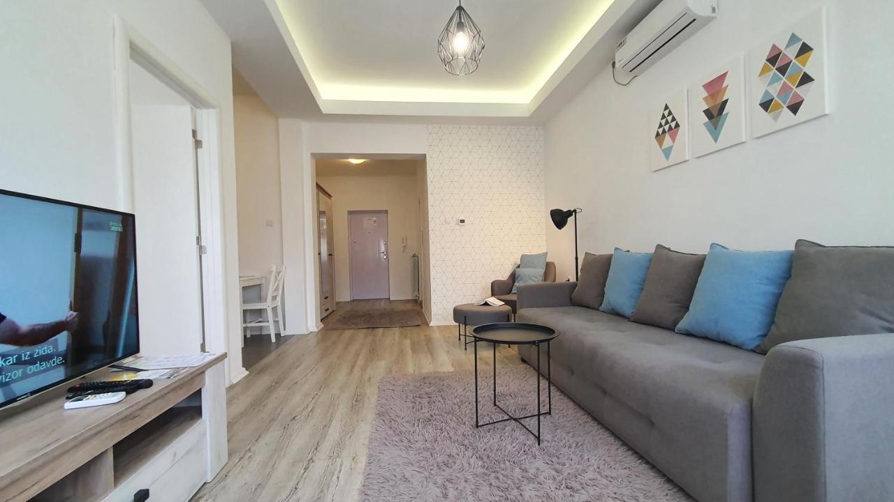 Apartments Spring Cacak Ngoại thất bức ảnh