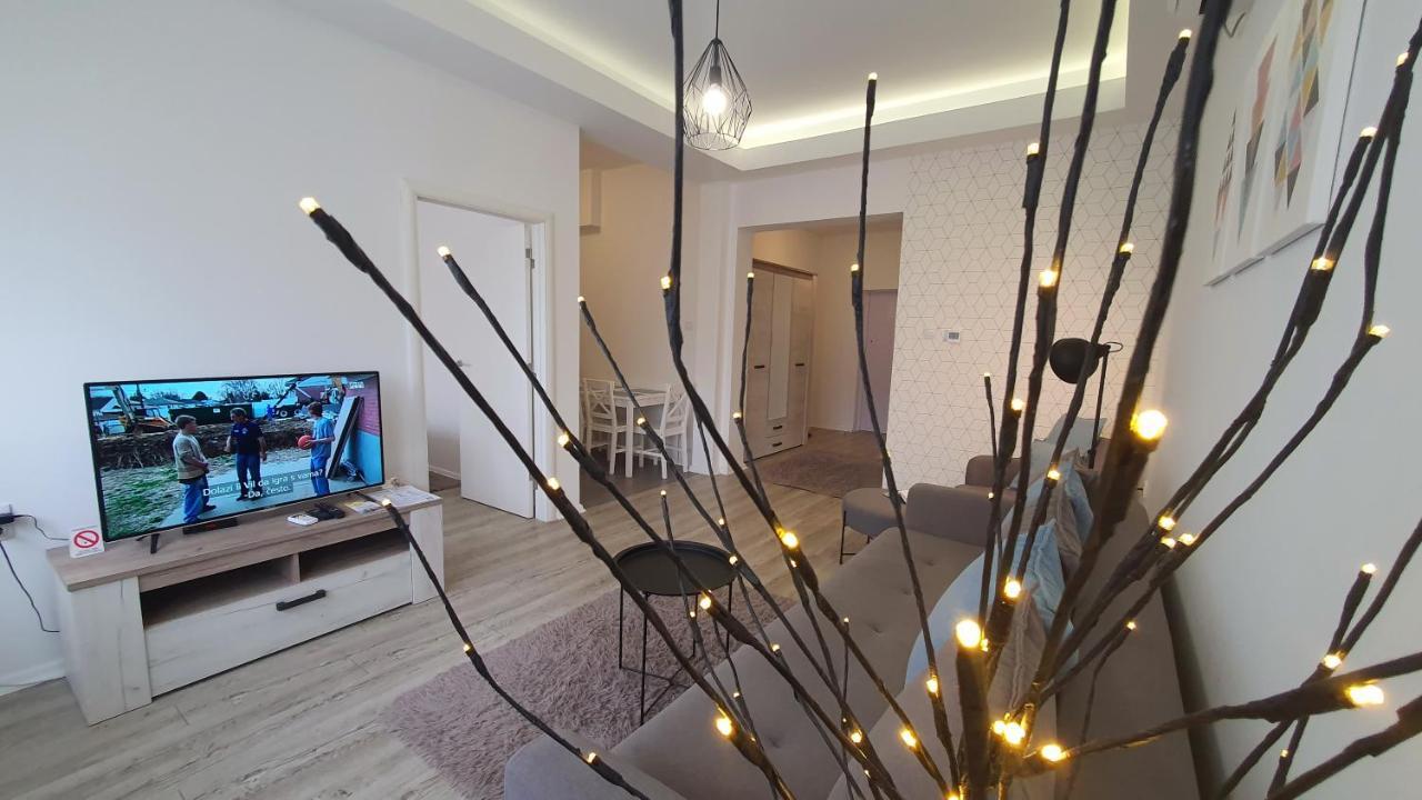 Apartments Spring Cacak Ngoại thất bức ảnh