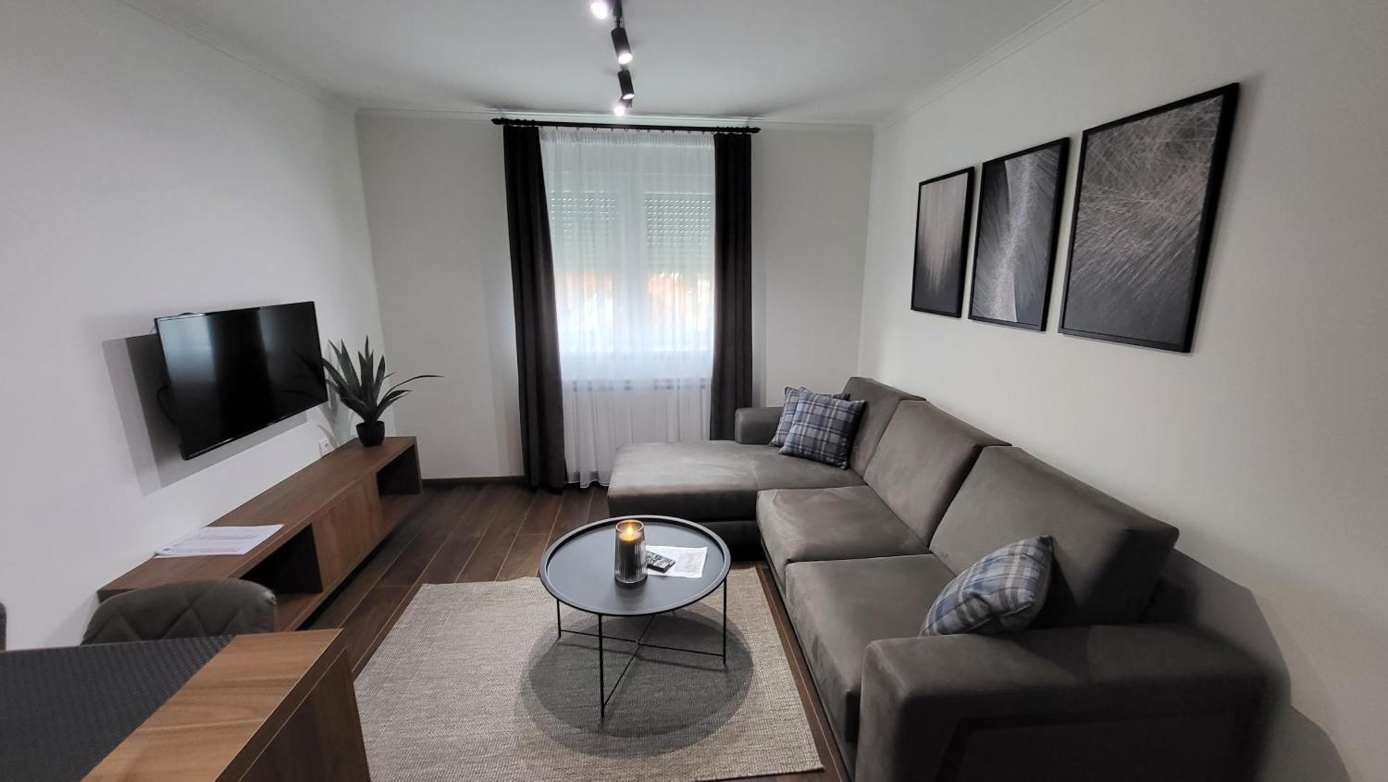 Apartments Spring Cacak Ngoại thất bức ảnh