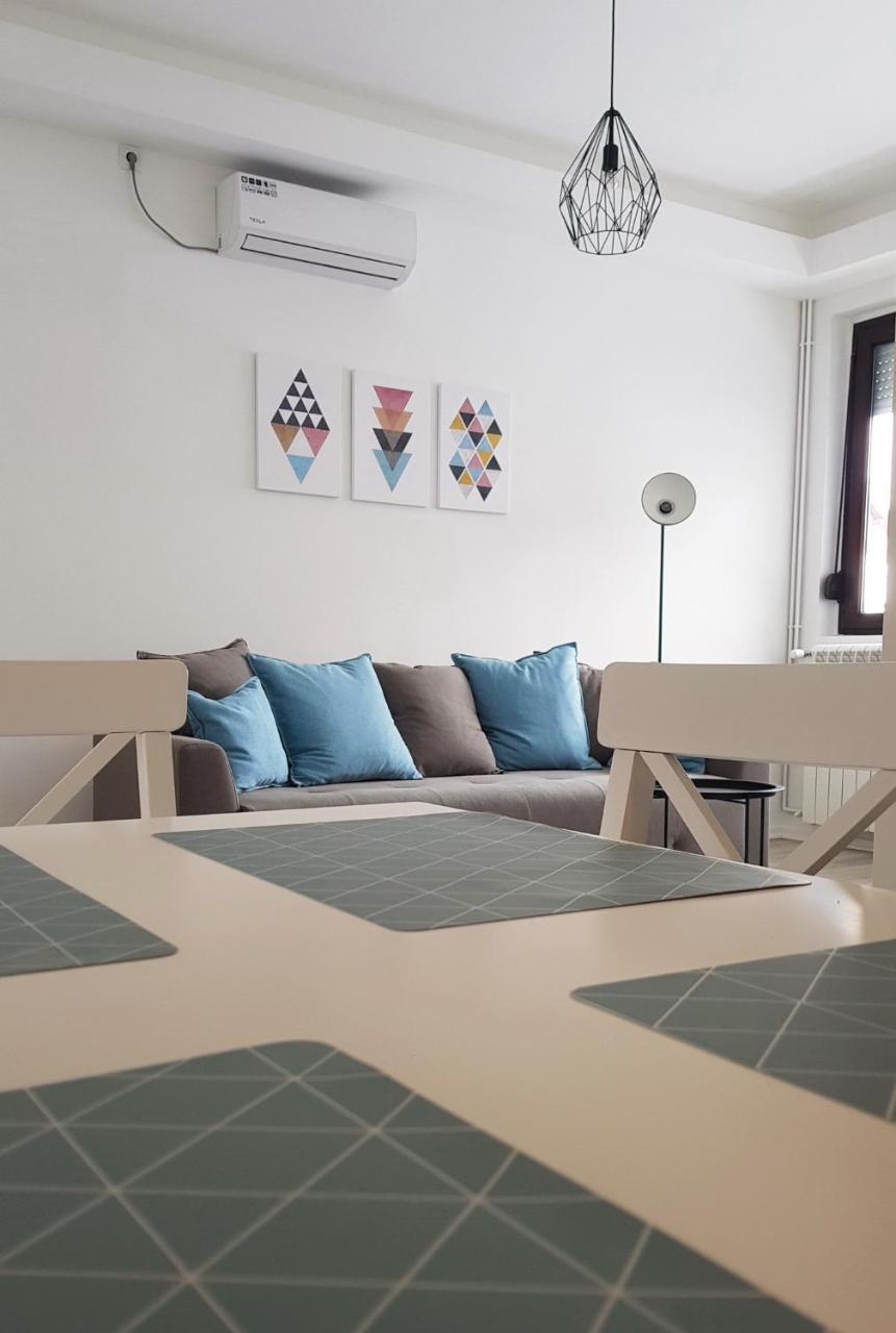 Apartments Spring Cacak Ngoại thất bức ảnh