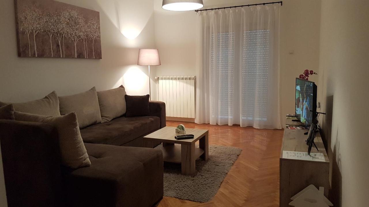 Apartments Spring Cacak Ngoại thất bức ảnh